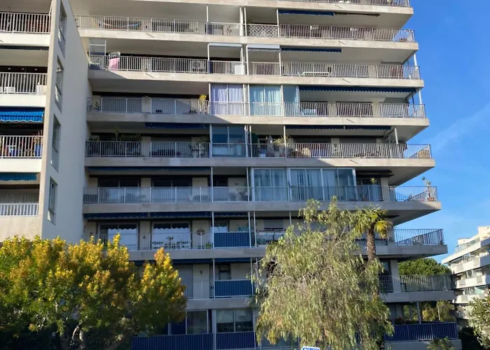 Neuf Avec Terrasse شقة